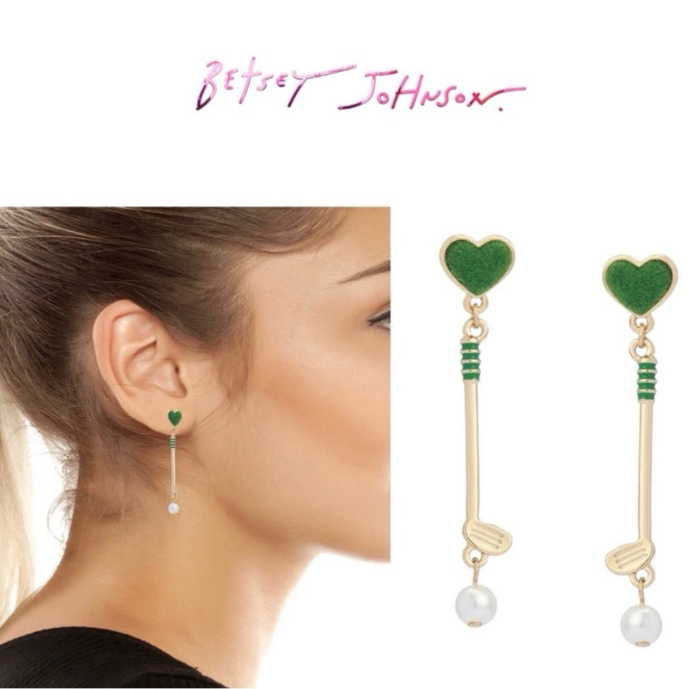 ⛳️Betsey Johnson Green Heart Drop Golf Earrings